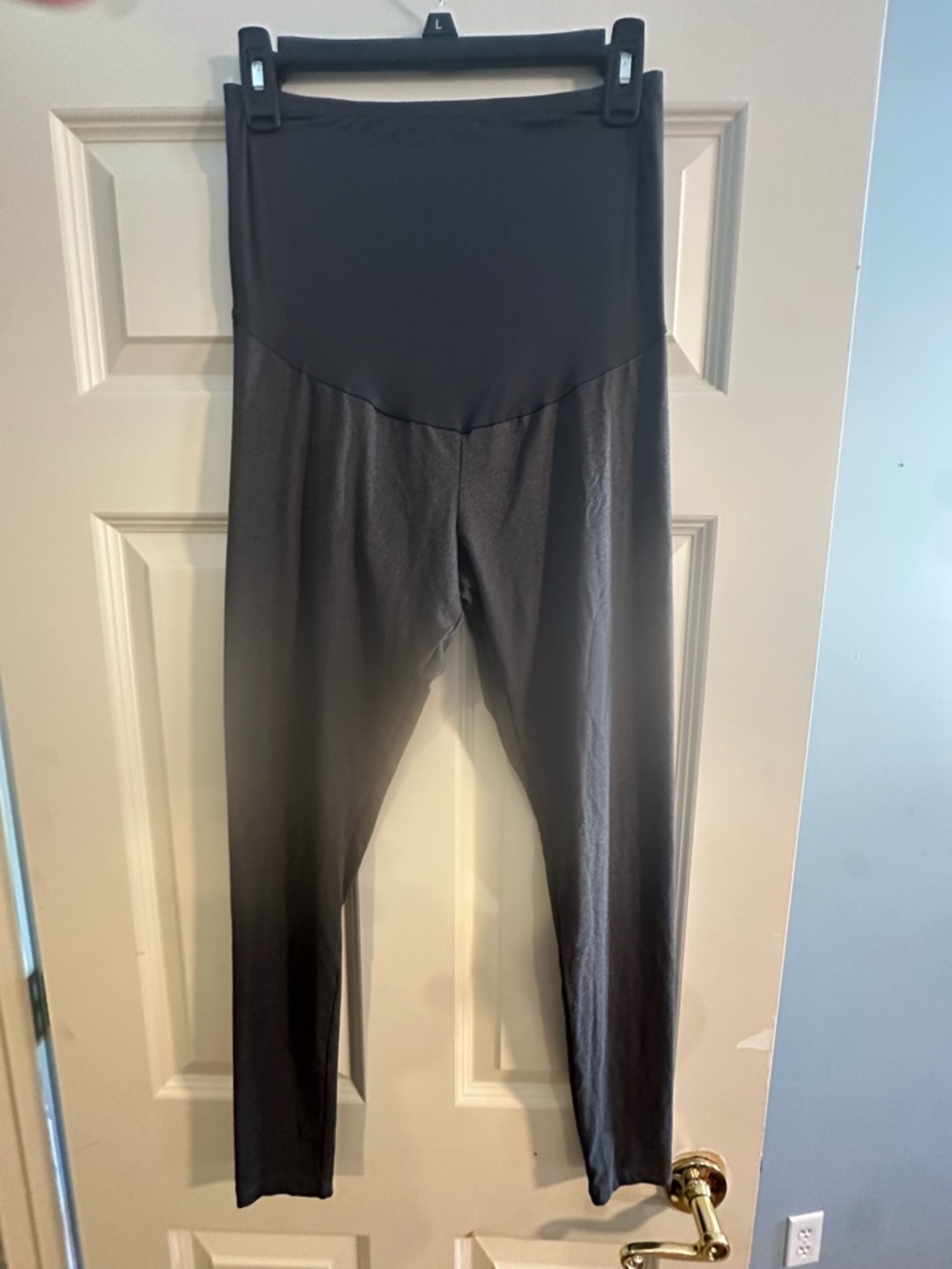 Set of 2 Maternity Leggings Large NWT